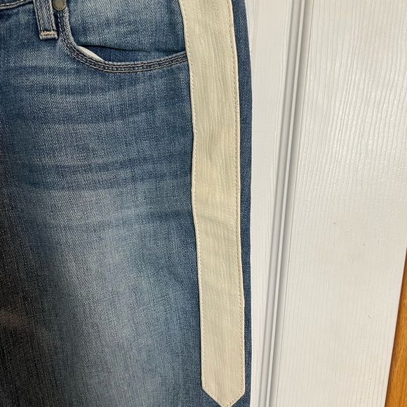 Paige jeans with leather details - Picture 3 of 3